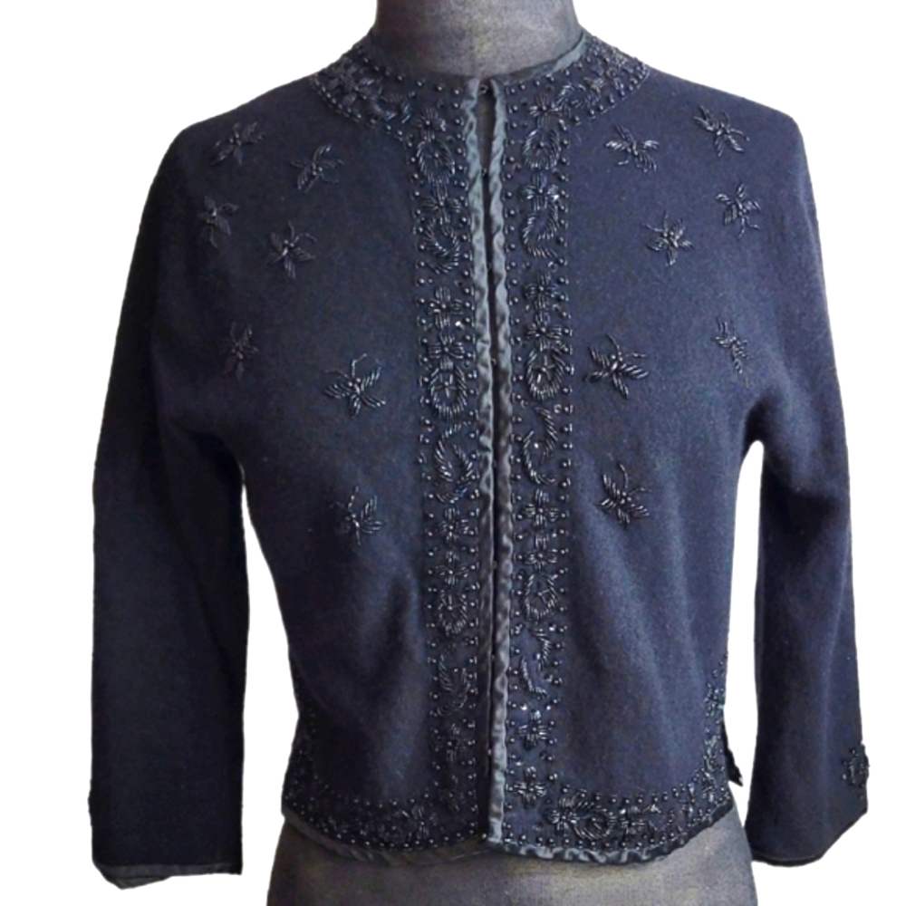 Vintage Designed by Jaypee International cardigan sweater